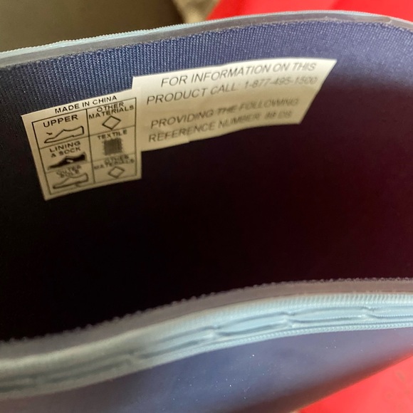 Brand New HUNTER BOOTS for Boys Sz 5 Big Kids - Picture 5 of 8